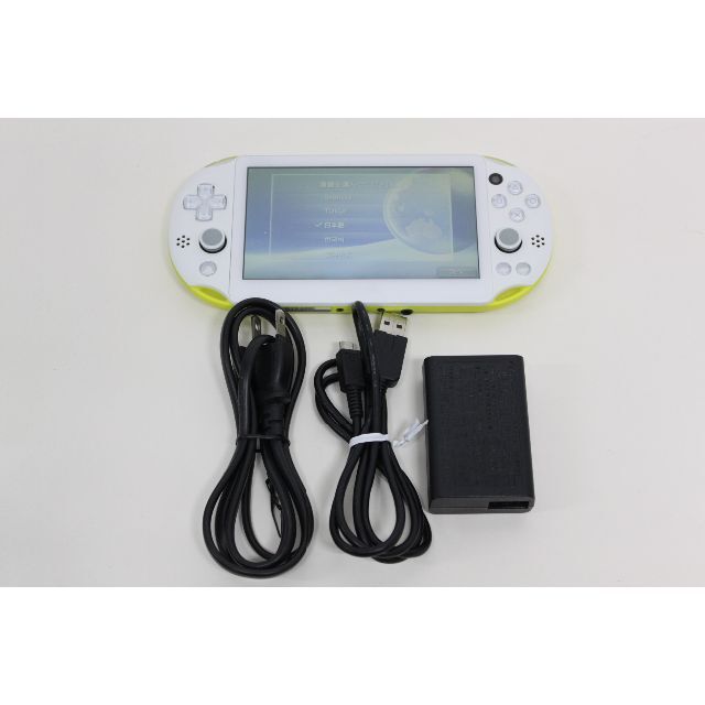 PlayStation Vita(プレイステーションヴィータ)のPSVITA/PCH-2000ZA13/Wi-Fiモデル/ソフト３点セット★ エンタメ/ホビーのゲームソフト/ゲーム機本体(家庭用ゲーム機本体)の商品写真