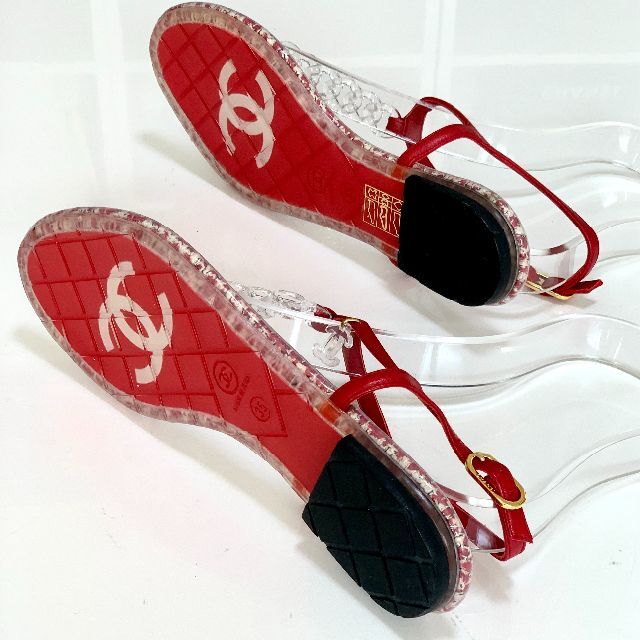 CHANEL(シャネル)の3092 美品 シャネル チェーン クリア トングサンダル 赤 レディースの靴/シューズ(サンダル)の商品写真