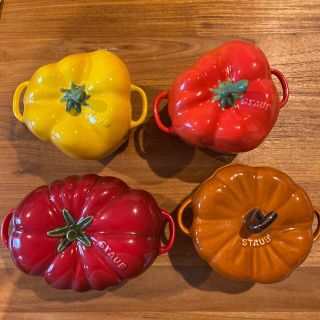 ストウブ(STAUB)のStaub 蓋付きココット4個セット(食器)