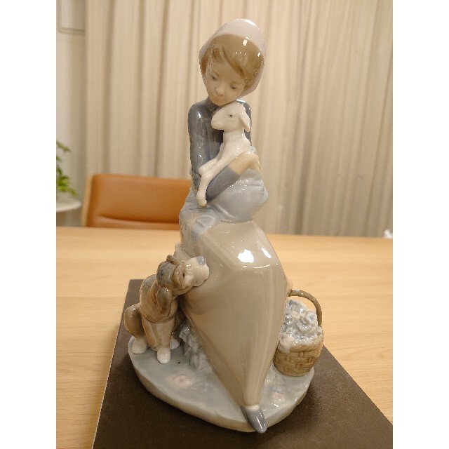 極美品 希少 絶版】リヤドロ LLADRO No.1278「仔羊と仲良し 極美品 希少 絶版】リヤドロ LLADRO No.1278「仔羊と仲良し