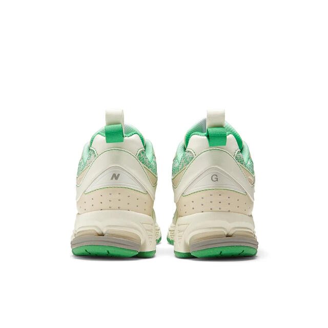 New Balance(ニューバランス)のGANNI × New Balance WMNS 2002R " Green" レディースの靴/シューズ(スニーカー)の商品写真