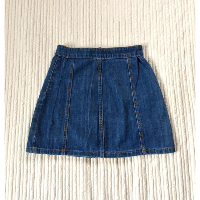 FOREVER 21(フォーエバートゥエンティーワン)のforever21 刺繍 デニムミニスカート size S レディースのスカート(ミニスカート)の商品写真