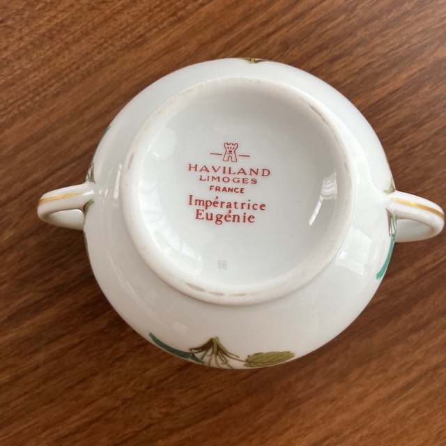 Haviland(アビランド)のアビランド　リモージュ　すみれ柄シュガーポット インテリア/住まい/日用品のキッチン/食器(食器)の商品写真