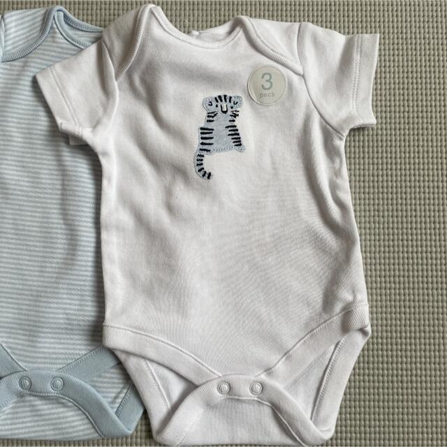 NEXT(ネクスト)のnext baby 半袖肌着　1mth キッズ/ベビー/マタニティのベビー服(~85cm)(肌着/下着)の商品写真