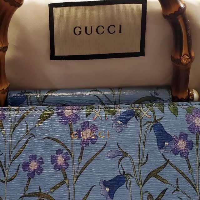 Gucci(グッチ)のGUCCI バンブー ショルダー バッグ フローラ  花柄 レディースのバッグ(ショルダーバッグ)の商品写真