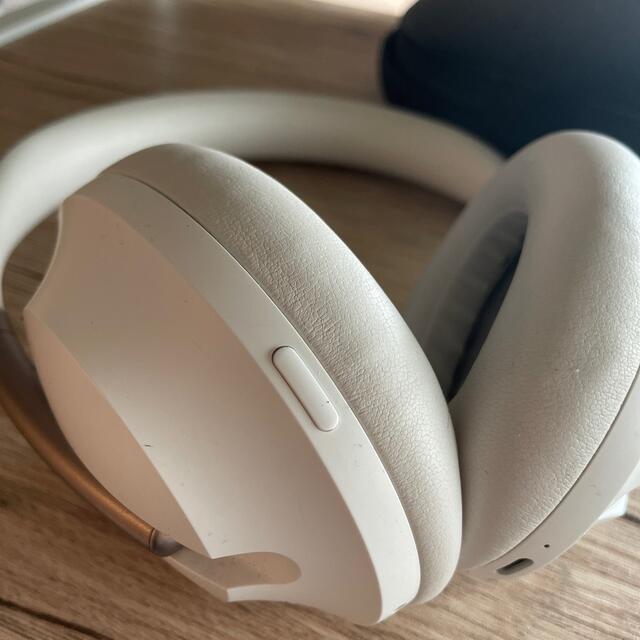 ヘッドフォン/イヤフォンBose Noise Cancelling Headphones 700