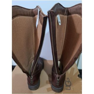 UGG 2020新作!!防水防雪ムートンブーツ | sweatreno.com