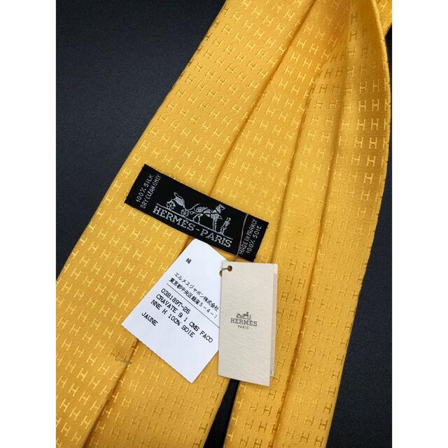 愛用 BURBERRY バーバリー レア ゴルフ柄 レトロ シルク100% cominox