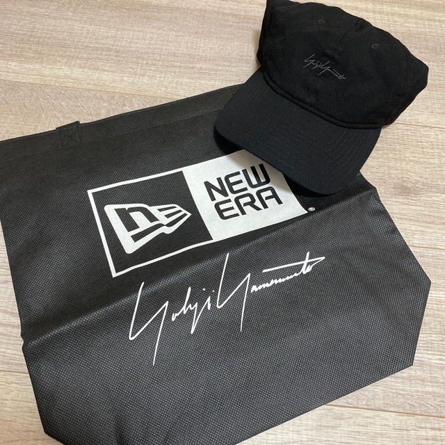 Yohji Yamamoto(ヨウジヤマモト)のYohji Yamamoto × New Era ヨウジヤマモト  キャップ メンズの帽子(キャップ)の商品写真