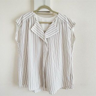 ノーリーズ(NOLLEY'S)の美品♡ノーリーズ♡てろてろ生地のストライプシフォンシャツ(シャツ/ブラウス(半袖/袖なし))