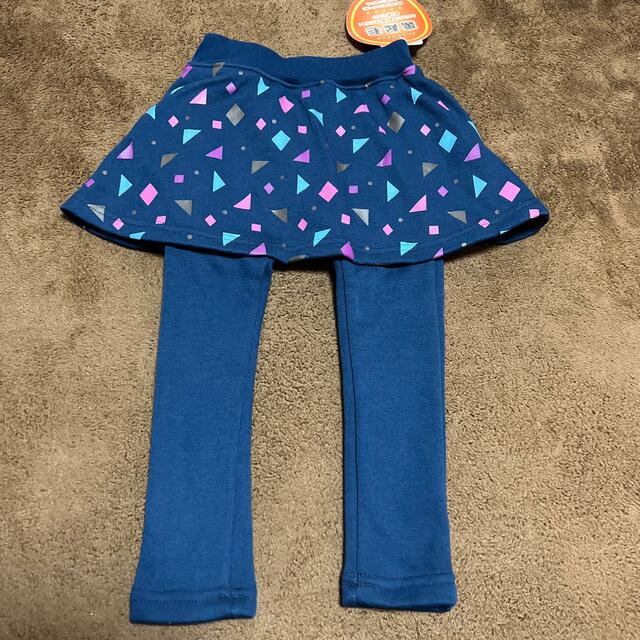 裏起毛　スカッツ   新品95cm キッズ/ベビー/マタニティのキッズ服女の子用(90cm~)(パンツ/スパッツ)の商品写真