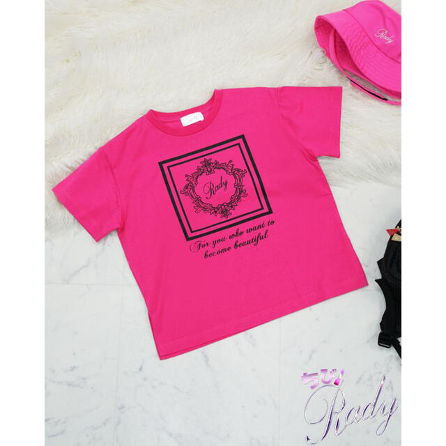 Rady(レディー)の【新品】Rady💗ちびRady💗ホテルシリーズ　Tシャツ キッズ/ベビー/マタニティのキッズ服女の子用(90cm~)(Tシャツ/カットソー)の商品写真