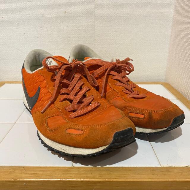 NIKE(ナイキ)のナイキ NIKE 27センチ オレンジ色 メンズの靴/シューズ(スニーカー)の商品写真