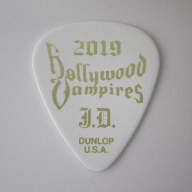 ジョニー・デップ Hollywood Vampires 2019 ギターピック