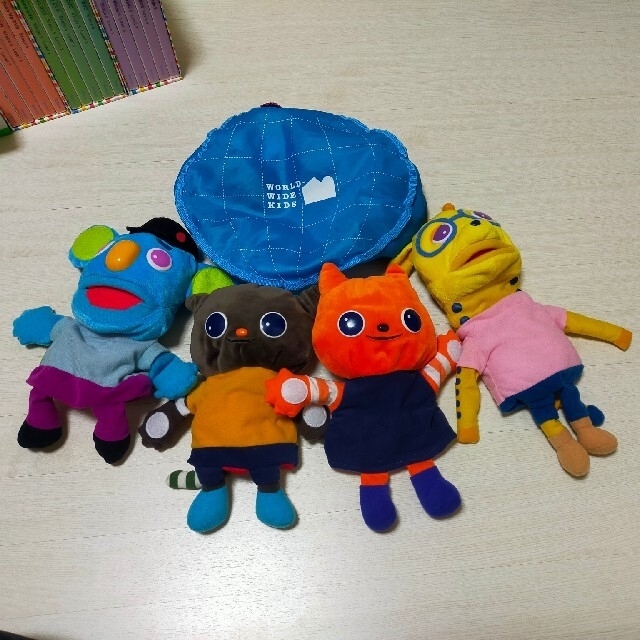 World Wide English ワールドワイドキッズ イングリッシュ1~6 World Wide English ワールドワイドキッズ イングリッシュ1~6