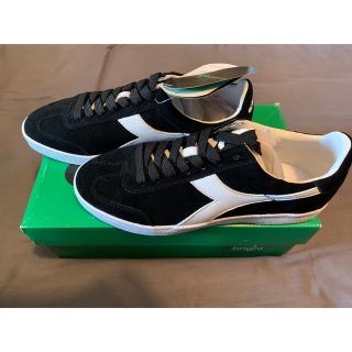 ディアドラ(DIADORA)の【最終出品】ディアドラ スニーカー(スニーカー)