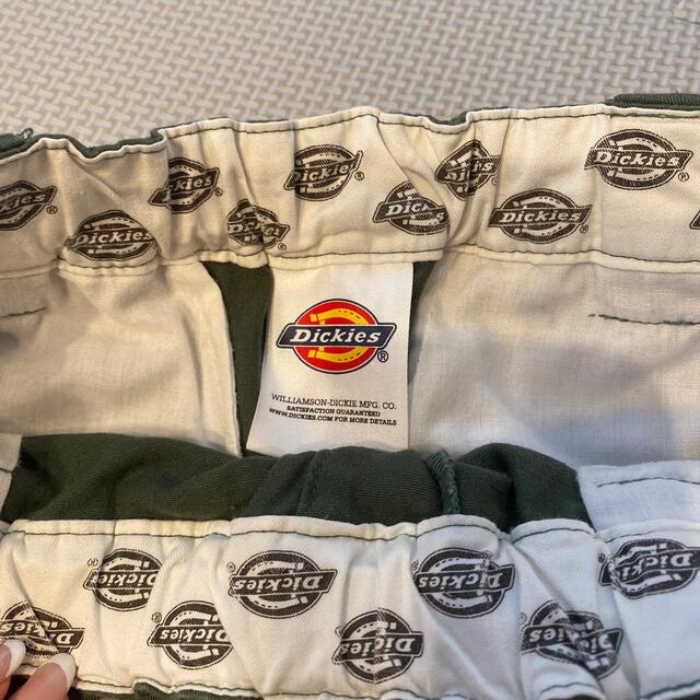 Dickies(ディッキーズ)のDickies キッズ チノパン カーキ 美品 140 キッズ/ベビー/マタニティのキッズ服男の子用(90cm~)(パンツ/スパッツ)の商品写真