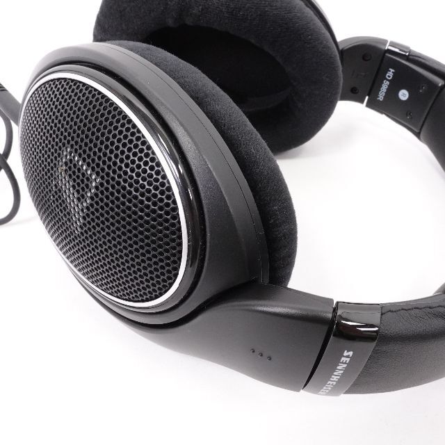 SENNHEISER(ゼンハイザー)のSENNHEISER ゼンハイザー　オープン型ヘッドホン 1点　ブラック スマホ/家電/カメラのオーディオ機器(ヘッドフォン/イヤフォン)の商品写真