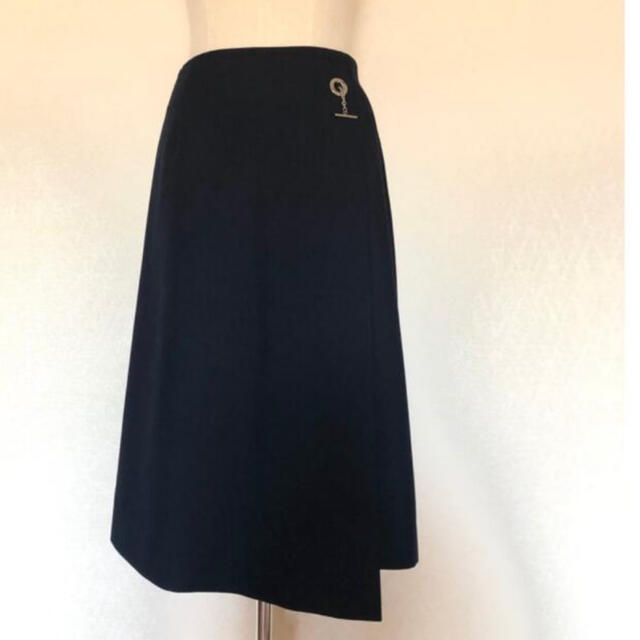 新品 タグ付き SATOKA Kate ネイビー 1 - スカート 新品 タグ付き SATOKA Kate ネイビー 1 - スカート