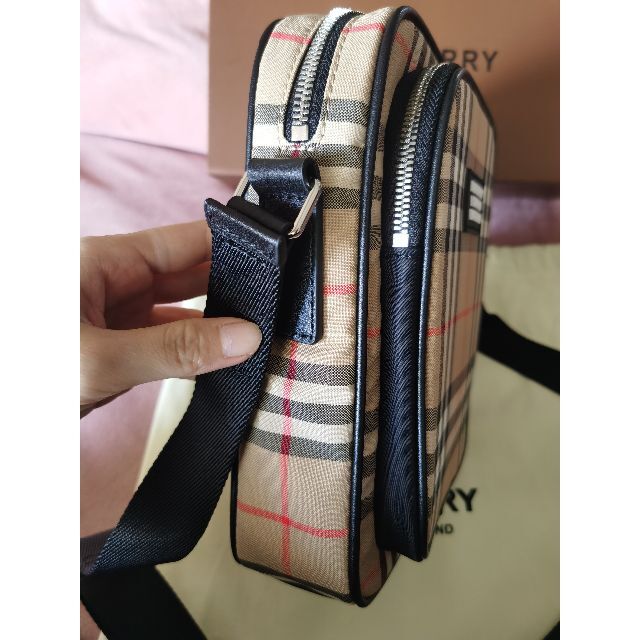 バーバリー BURBERRY ショルダーバッグの通販 by アサノ's shop|ラクマ レザーの