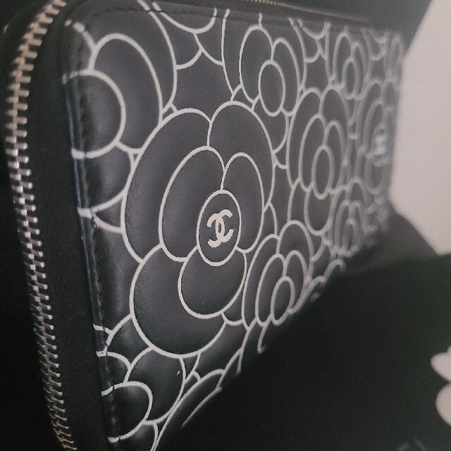 Sold out CHANEL 長財布 カメリア