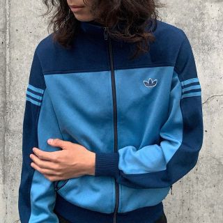 adidas - adidas デサント ジャージ 70's 在原みゆ紀着用の通販｜ラクマ