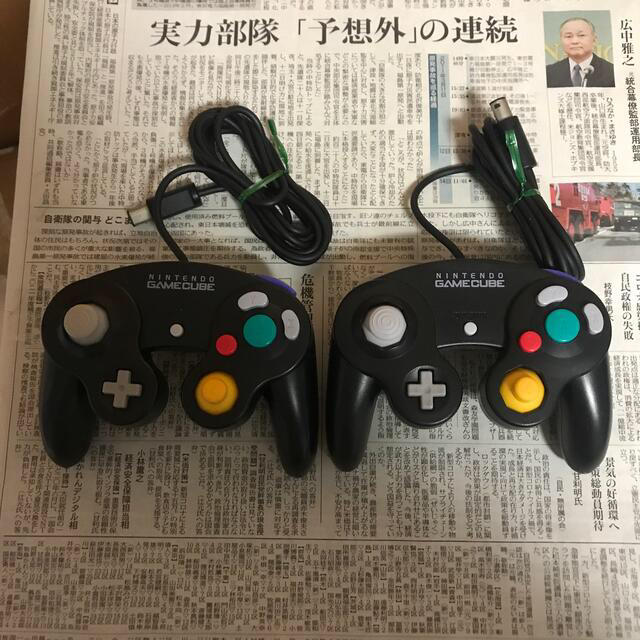 純正ゲームキューブコントローラー　2個