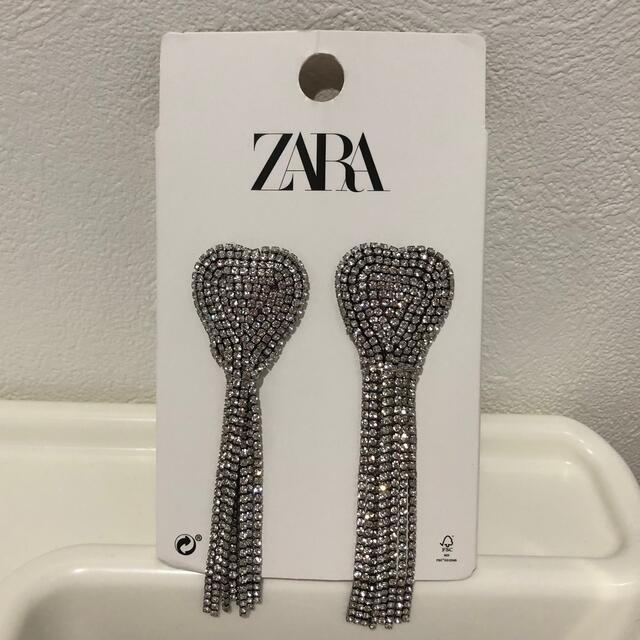 ZARA(ザラ)のZARAビーズハートピアスシルバー レディースのアクセサリー(ピアス)の商品写真