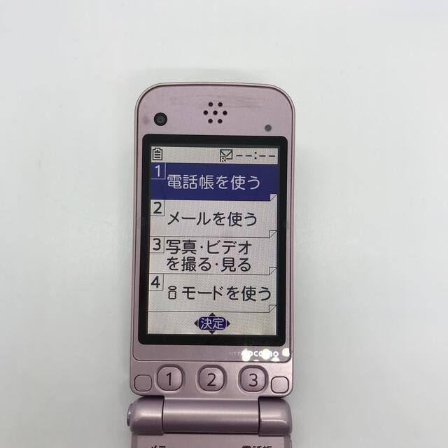 概ね美品 docomo F884iES 富士通 rd18c18tn スマホ/家電/カメラのスマートフォン/携帯電話(携帯電話本体)の商品写真