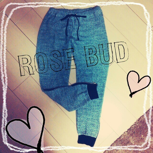 ROSE BUD(ローズバッド)のROSE BUD♡スウェットパンツ レディースのパンツ(カジュアルパンツ)の商品写真