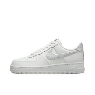 ナイキ(NIKE)のナイキ ウィメンズ エアフォース1 エッセンシャル ペイズリー white(スニーカー)