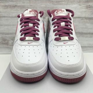 NIKE - ナイキ エアフォース 1 '07 ホワイト-ライト ボルドー 25cmの