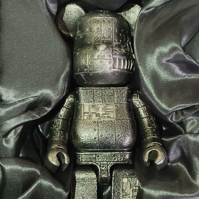 豪華 BE@RBRICK - TOY MEDICOM ROYAL 400% BLACK SELANGOR COAL その他 豪華 BE@RBRICK - TOY MEDICOM ROYAL 400% BLACK SELANGOR COAL その他