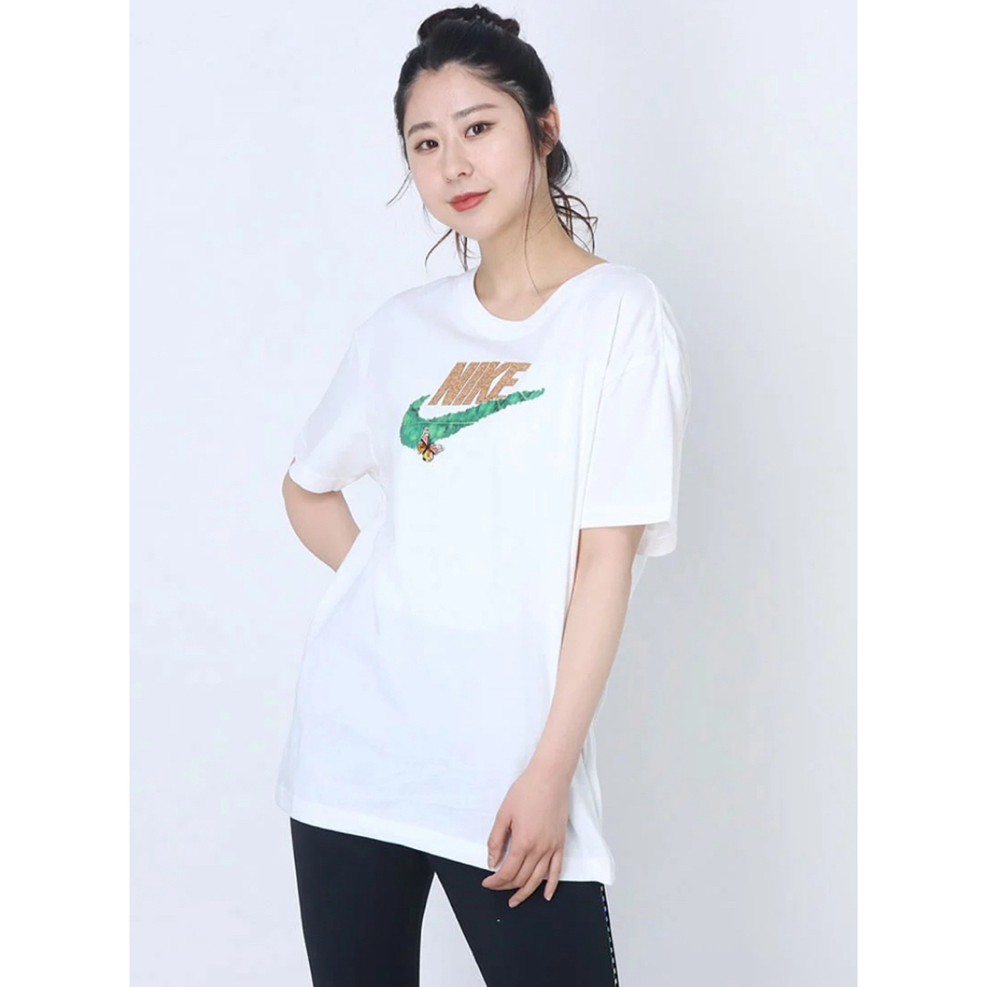 NIKE(ナイキ)の☆新品☆ ナイキ　レディース　Tシャツ　swoosh XLサイズ レディースのトップス(Tシャツ(半袖/袖なし))の商品写真