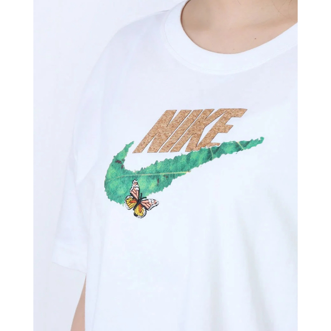 NIKE(ナイキ)の☆新品☆ ナイキ　レディース　Tシャツ　swoosh XLサイズ レディースのトップス(Tシャツ(半袖/袖なし))の商品写真