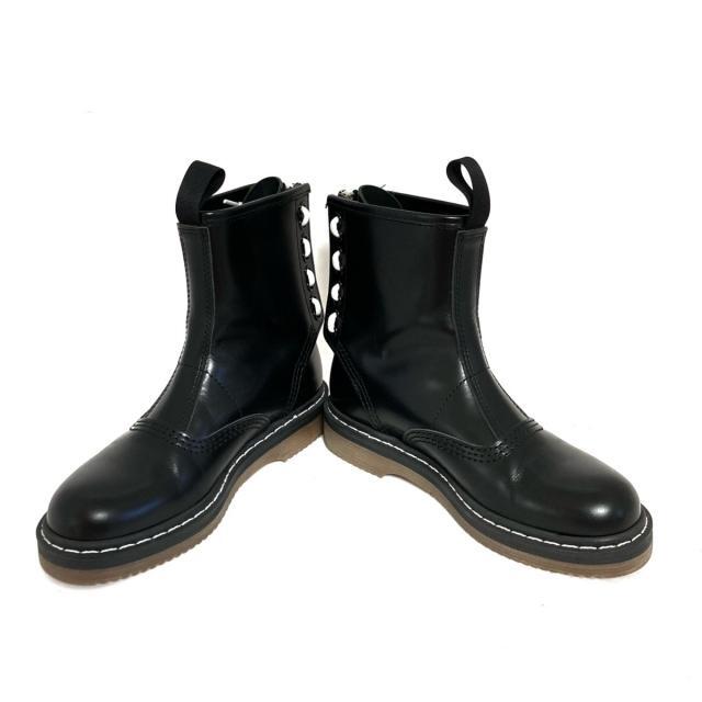sacai(サカイ)のサカイ ショートブーツ レディース - 黒 レディースの靴/シューズ(ブーツ)の商品写真