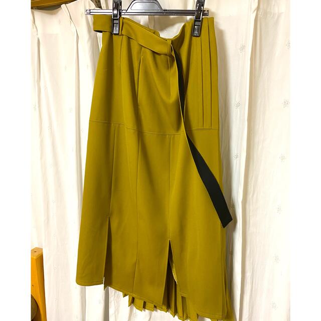 8189円 印象のデザイン UNITED TOKYO ハーフプリーツスカート