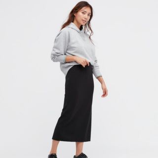 ユニクロ(UNIQLO)のユニクロ　ストレッチダブルフェイスナロースカート (ロングスカート)