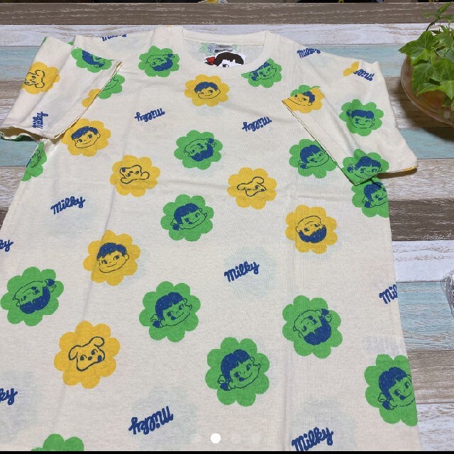 サンリオ(サンリオ)のペコちゃん   Tシャツ   Lサイズ レディースのトップス(Tシャツ(半袖/袖なし))の商品写真