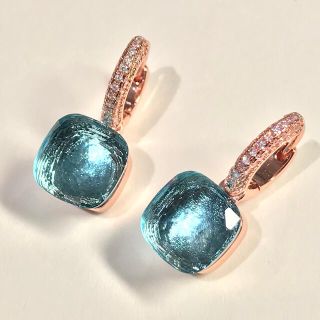 ★キラキラぷっくり☆　パブェピアス　キャンディストーン　シーブルー　ポーチ付き(ピアス)