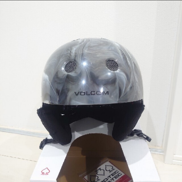 volcom(ボルコム)のVOLCOM　PRO-TEC　ヘルメット スポーツ/アウトドアのスノーボード(ウエア/装備)の商品写真