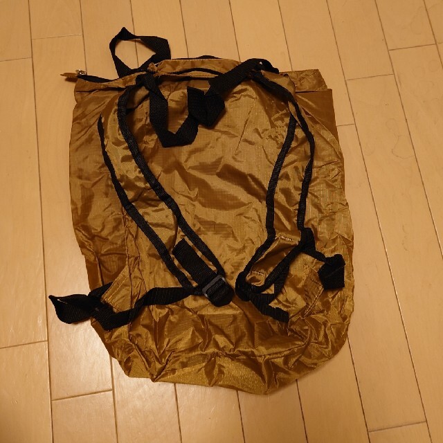 GIORDANO　エコバッグ　トートバッグ/リュックタイプ（カーキ） レディースのバッグ(エコバッグ)の商品写真