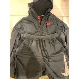 ナイキ(NIKE)のM atmos we love Nike jacket ジャケット　レッド(ナイロンジャケット)