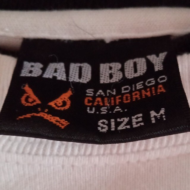 BADBOY(バッドボーイ)のBad Boy　白長袖Tシャツ メンズのトップス(Tシャツ/カットソー(七分/長袖))の商品写真