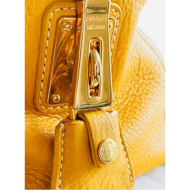 新品再入荷】 PRADA - プラダ カーフレザー ボストンバッグ イエロー