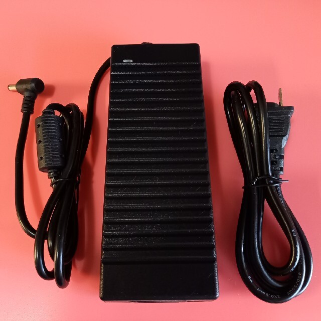 AC-DC電源アダプター 12V 10A 電子工作 スマホ/家電/カメラの生活家電(変圧器/アダプター)の商品写真