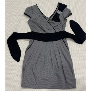 ビーシービージーマックスアズリア(BCBGMAXAZRIA)の可愛い♡BCBG MAXAZRIA ノースリーブミニワンピース　サイズ38(ミニワンピース)