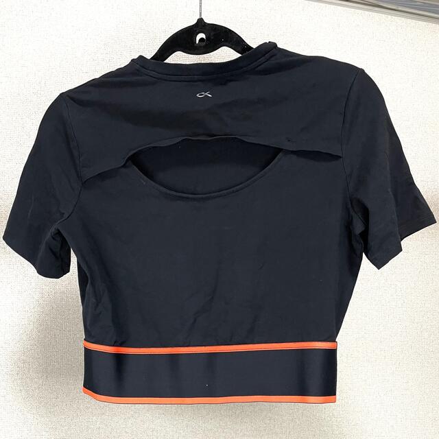 Calvin Klein(カルバンクライン)のCalvin Klein トレーニングTシャツ M  レディースのトップス(Tシャツ(半袖/袖なし))の商品写真