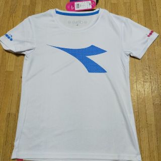 ディアドラ(DIADORA)のDIADORAレディースＴシャツ　Ｍサイズ(Tシャツ(半袖/袖なし))