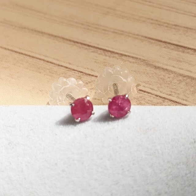 JEWELRY TSUTSUMI(ジュエリーツツミ)の【専用】TSUTSUMI　ルビー＆ダイヤモンド　ネックレス/ピアスセット レディースのアクセサリー(ネックレス)の商品写真